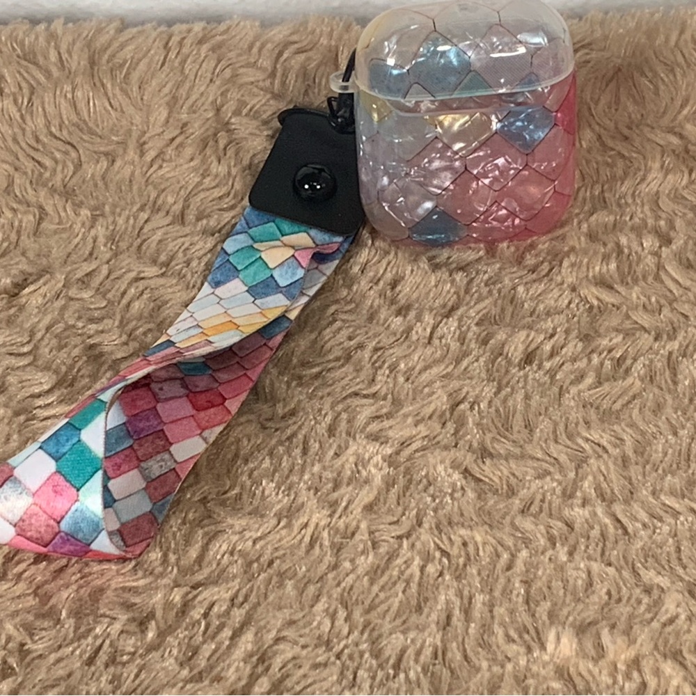 iPhone AirPods 1st Generation Case.